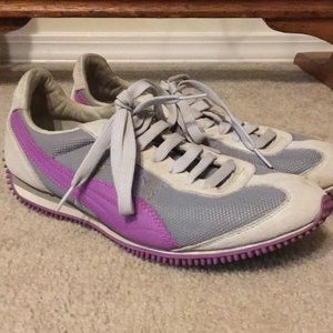 👀LOOK! Puma Speeder Running Shoes